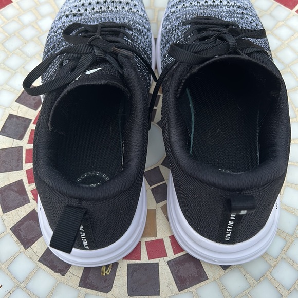 APL Athletic Propulsion Labs Techloom Pro Black Gray White Shoe.  Size 8 - Picture 8 of 16